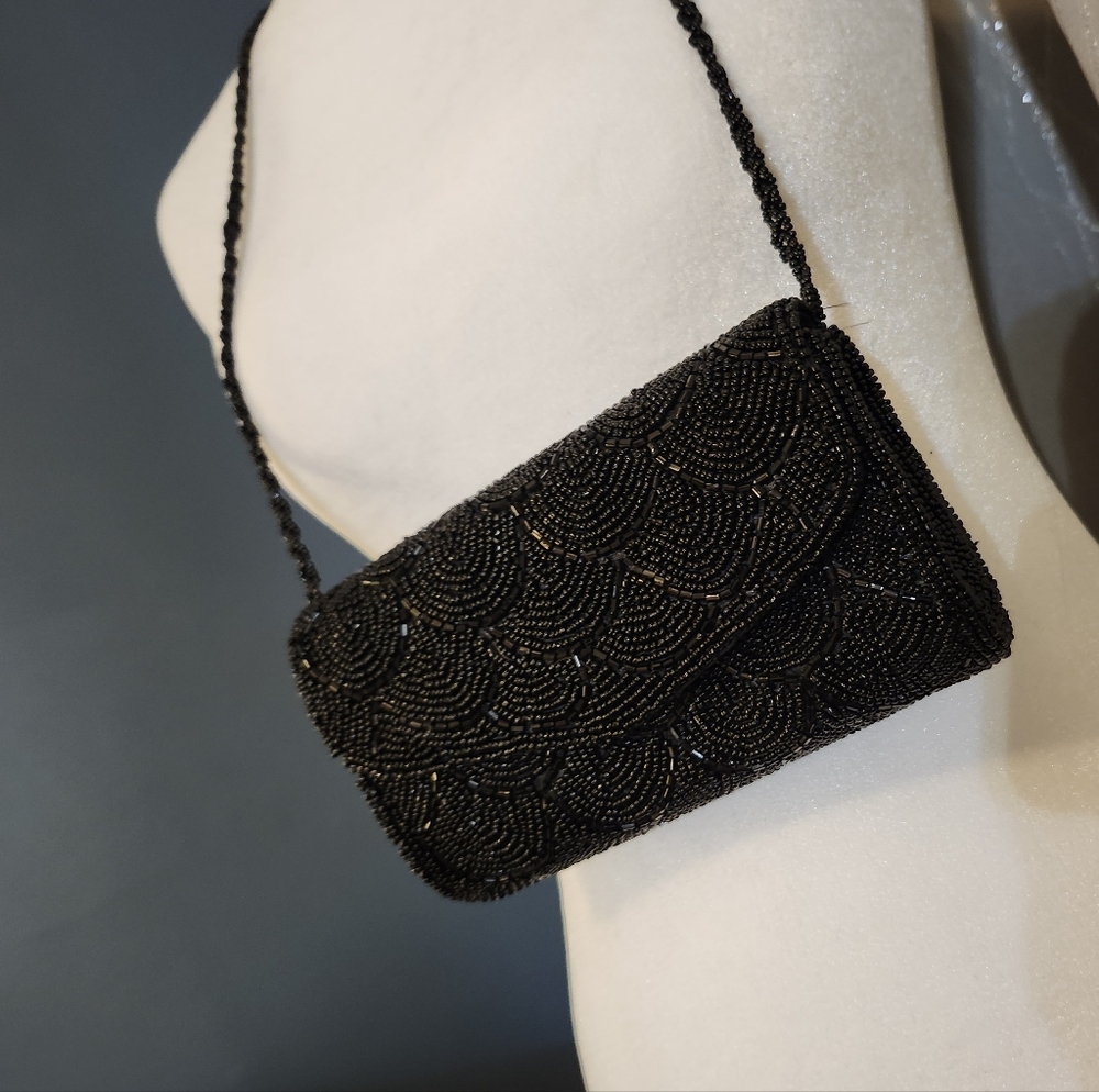 Beaded Evening Bag Shell Pattern - image 1